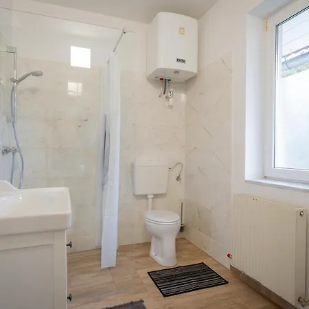 6 - Kirchenblick Apartman *